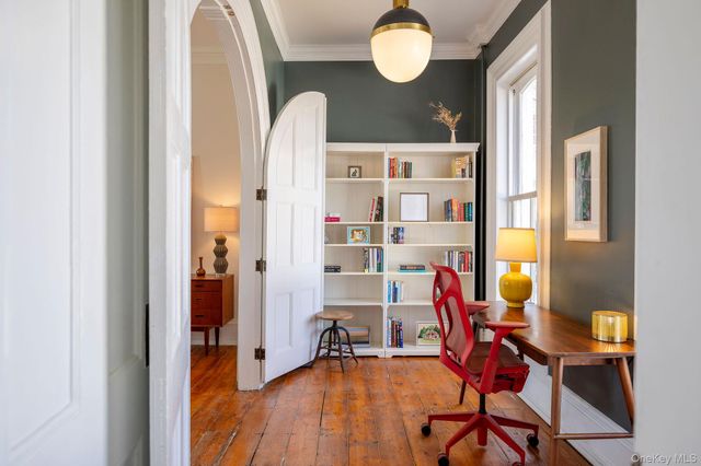 45 W Chestnut Street, Kingston, NY 12401