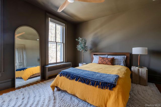 45 W Chestnut Street, Kingston, NY 12401