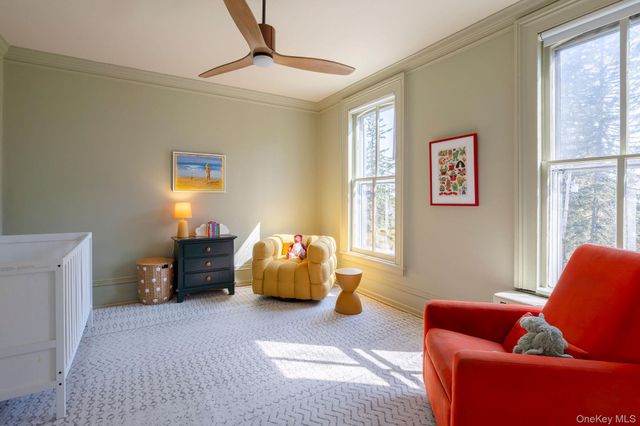 45 W Chestnut Street, Kingston, NY 12401