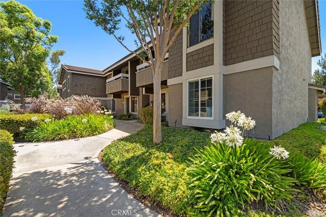 63 Streamwood, Irvine, CA 92620