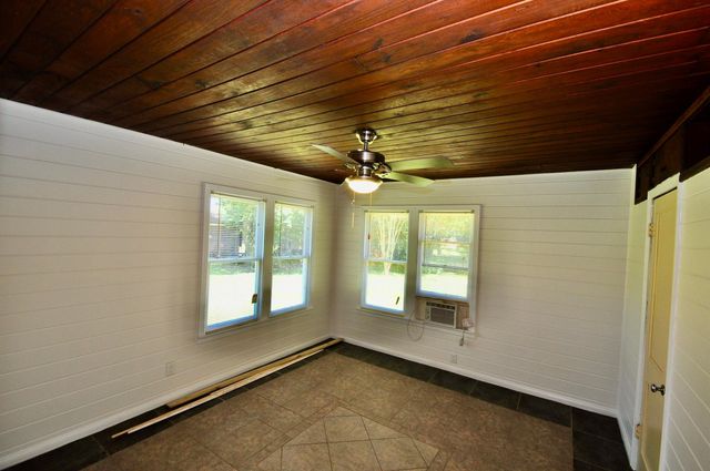 1807 Bell Street, Dayton, TX 77535