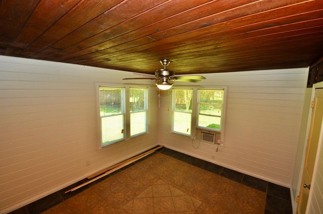 1807 Bell Street, Dayton, TX 77535