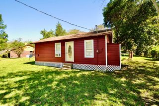 1807 Bell Street, Dayton, TX 77535