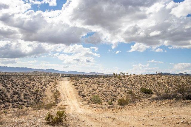 57352 Sunflower Drive, Yucca Valley, CA 92284