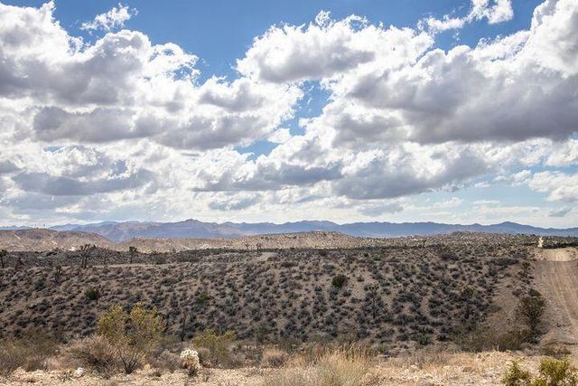 57352 Sunflower Drive, Yucca Valley, CA 92284