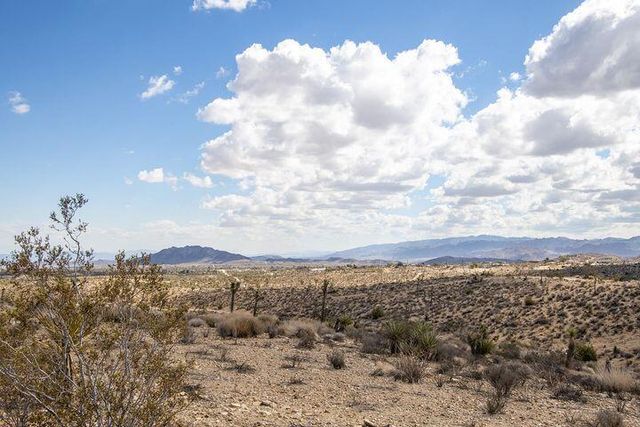 57352 Sunflower Drive, Yucca Valley, CA 92284