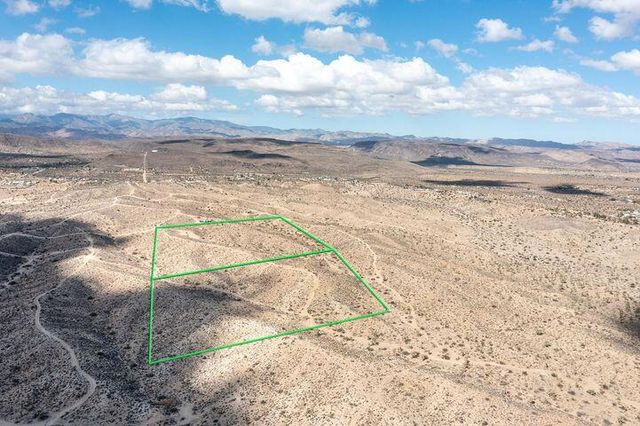 57352 Sunflower Drive, Yucca Valley, CA 92284