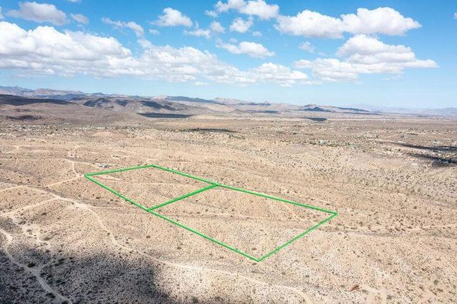 57352 Sunflower Drive, Yucca Valley, CA 92284