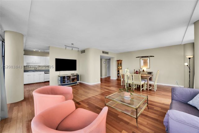 900 Bay Dr 601, Miami Beach, FL 33141