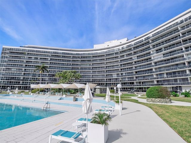 900 Bay Dr 601, Miami Beach, FL 33141