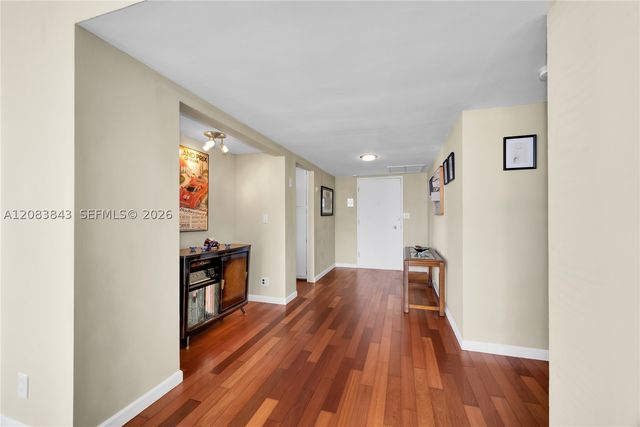 900 Bay Dr 601, Miami Beach, FL 33141