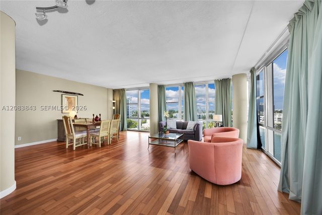 900 Bay Dr 601, Miami Beach, FL 33141