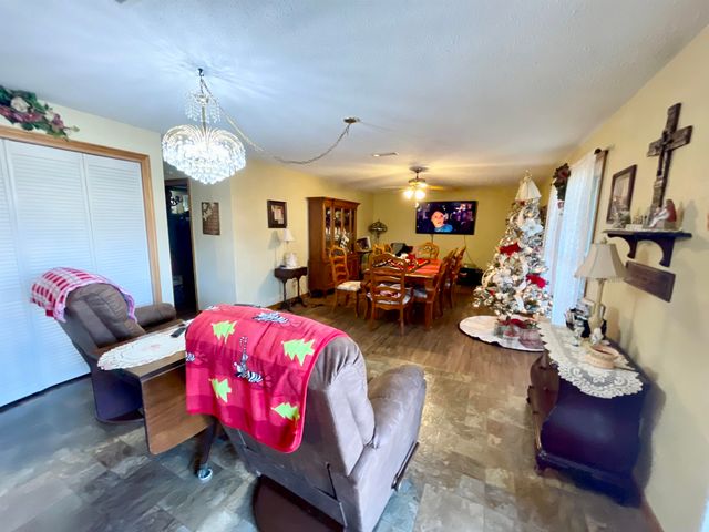 1494 9 Highway, Salem, AR 72576
