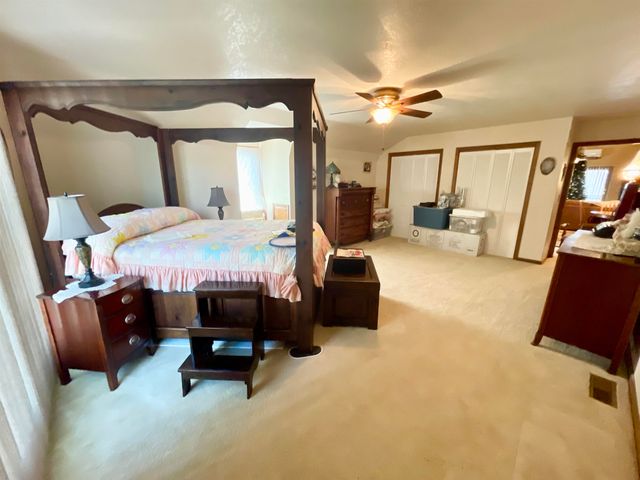 1494 9 Highway, Salem, AR 72576