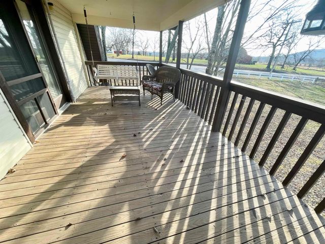 1494 9 Highway, Salem, AR 72576