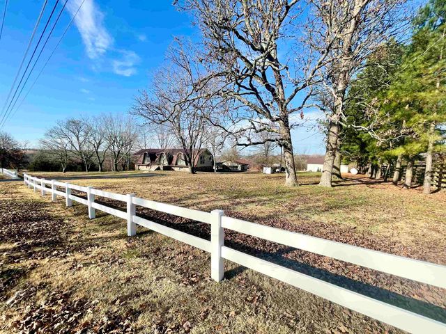 1494 9 Highway, Salem, AR 72576