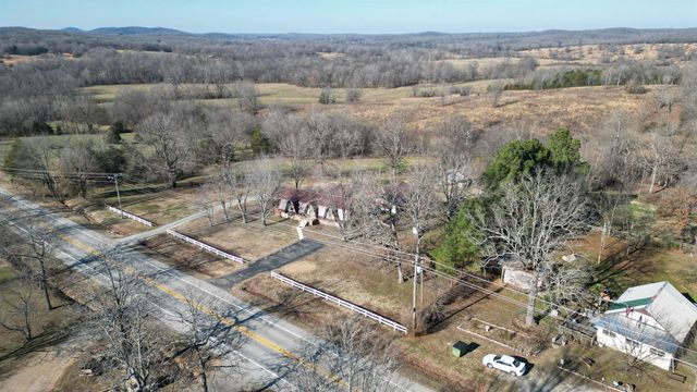 1494 9 Highway, Salem, AR 72576