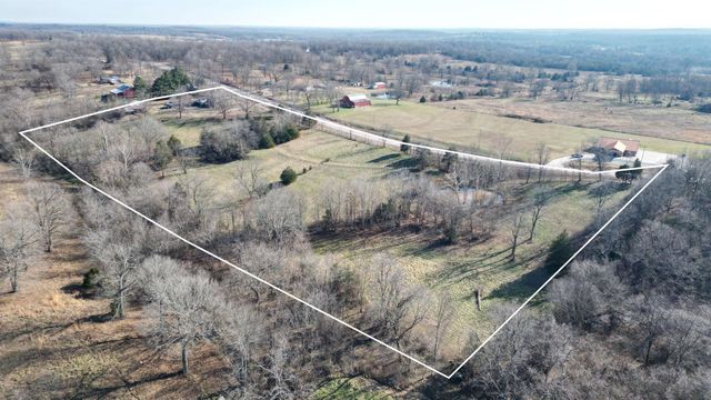 1494 9 Highway, Salem, AR 72576