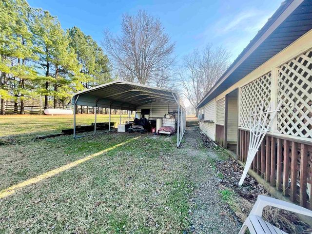 1494 9 Highway, Salem, AR 72576