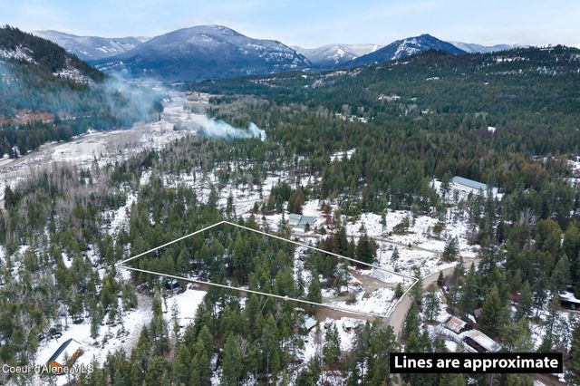 582 Mountain View Rd, Clark Fork, ID 83811