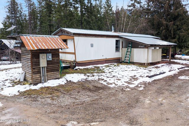 582 Mountain View Rd, Clark Fork, ID 83811