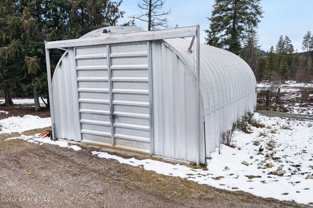 582 Mountain View Rd, Clark Fork, ID 83811