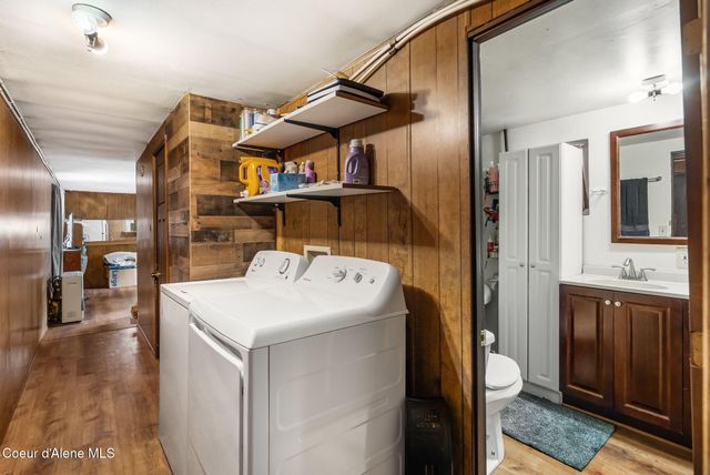 582 Mountain View Rd, Clark Fork, ID 83811