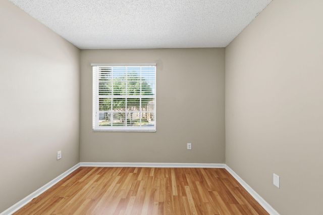 6334 Stonehurst Circle, Lake Worth, FL 33467