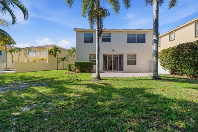 6334 Stonehurst Circle, Lake Worth, FL 33467