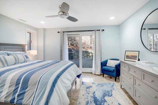 3 Hidden Cove Rd, Oak Bluffs, MA 02557