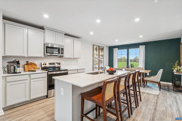 44 SAXON ST, Charlottesville, VA 22902