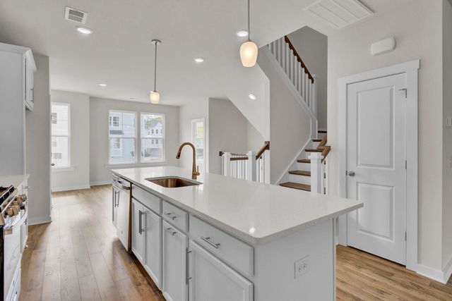 412 Caledon Court, Johns Island, SC 29455