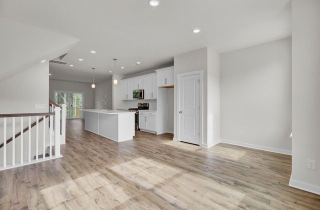 412 Caledon Court, Johns Island, SC 29455