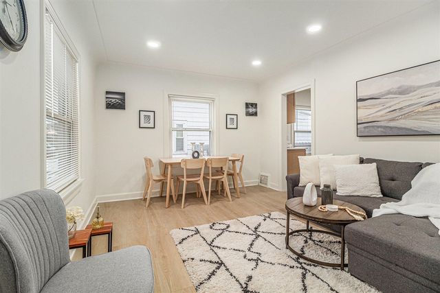 23135 Melrose Avenue, Eastpointe, MI 48021