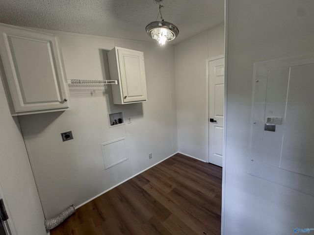 714 County Road 317, Trinity, AL 35673