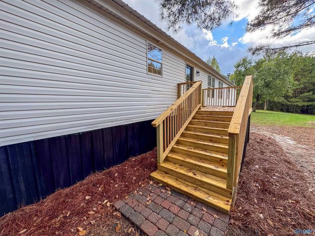 714 County Road 317, Trinity, AL 35673