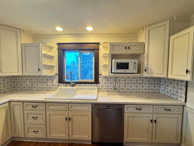 24713 Kootenai Street, Chiloquin, OR 97624