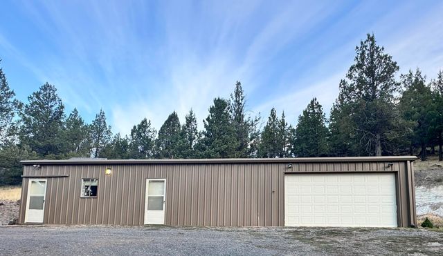 24713 Kootenai Street, Chiloquin, OR 97624