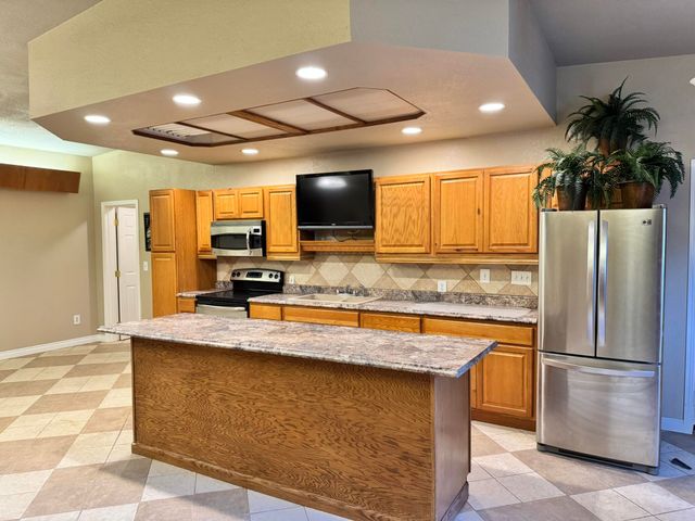 24713 Kootenai Street, Chiloquin, OR 97624