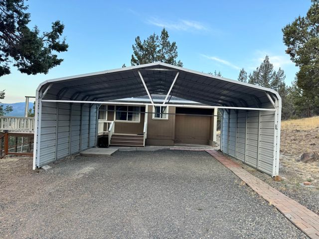 24713 Kootenai Street, Chiloquin, OR 97624