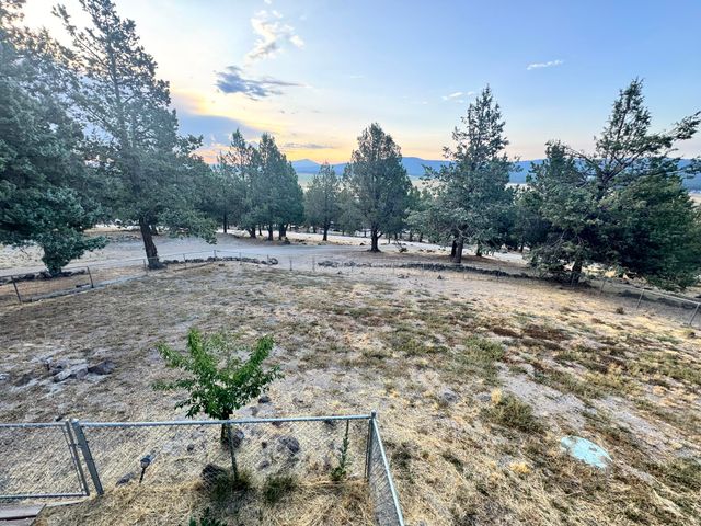 24713 Kootenai Street, Chiloquin, OR 97624