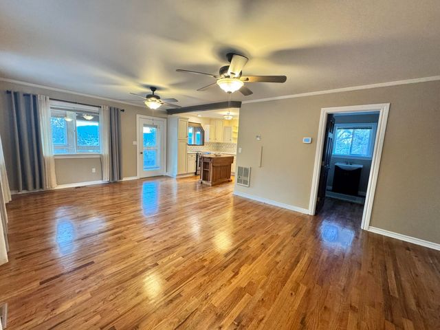 24713 Kootenai Street, Chiloquin, OR 97624