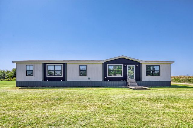 626 Epps Road, Palmer, TX 75152