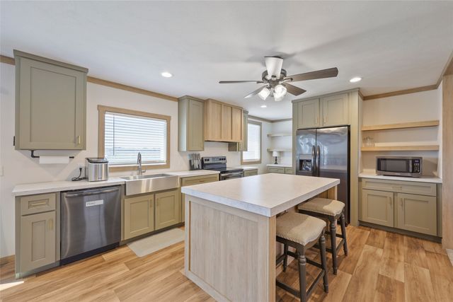 626 Epps Road, Palmer, TX 75152