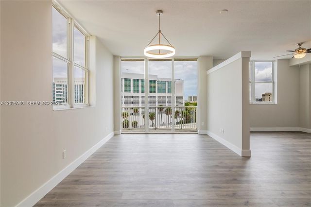 1350 NW 8th Ct A1-7, Miami, FL 33136