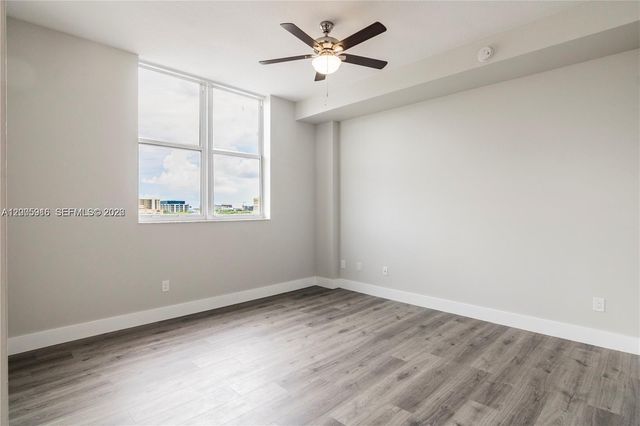 1350 NW 8th Ct A1-7, Miami, FL 33136