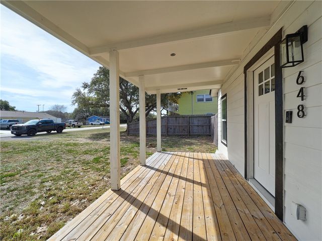 648 S 9th, Aransas Pass, TX 78336