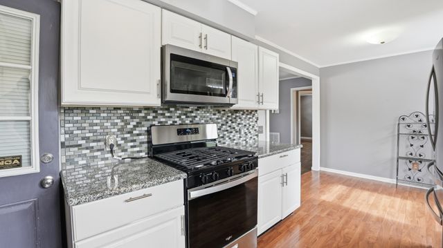 420 Oakwood Rd, Tullahoma, TN 37388