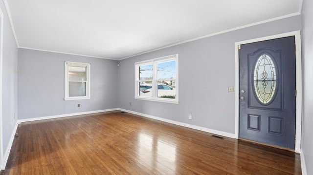 420 Oakwood Rd, Tullahoma, TN 37388