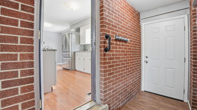 420 Oakwood Rd, Tullahoma, TN 37388